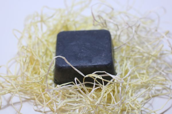 karbo koziji sapun crn